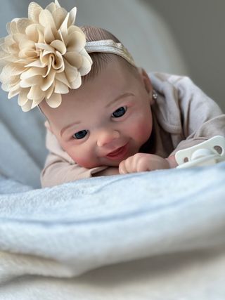 Bebé reborn carita sonriente 