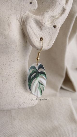 Pendientes 🌿Monstera variegata albo