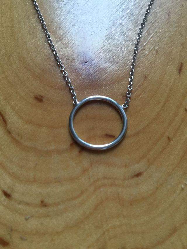 IDEA REGALO. Colgante plata NUEVO con caja regalo