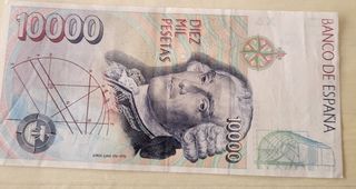 2 billetes 10000 serie correlativa