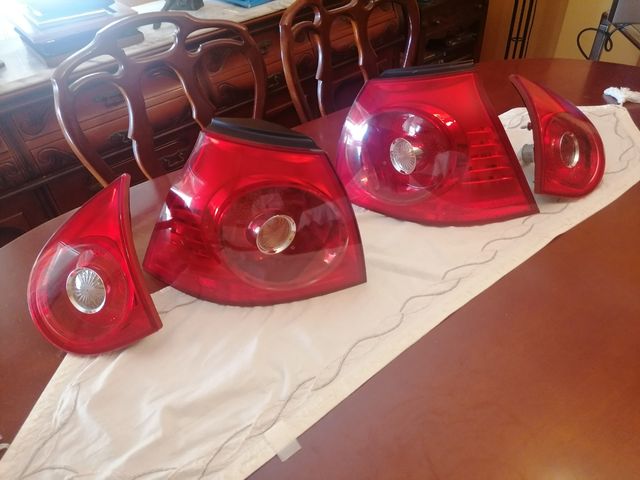 pilotos  traseros golf v gt