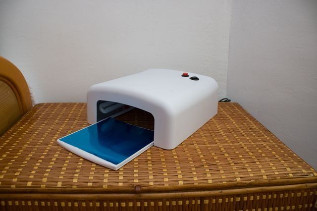 Lampara uñas gel UV ultravioleta 36W