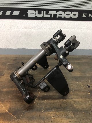 Tijas Yamaha SR250