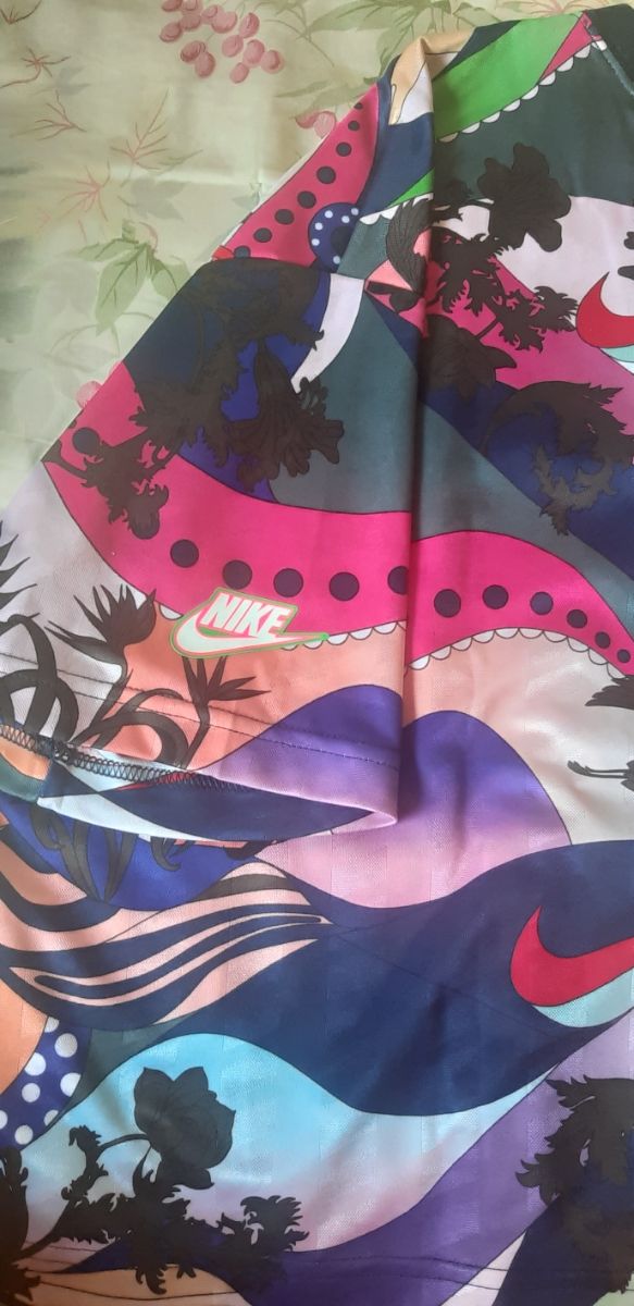 camiseta deporte nike