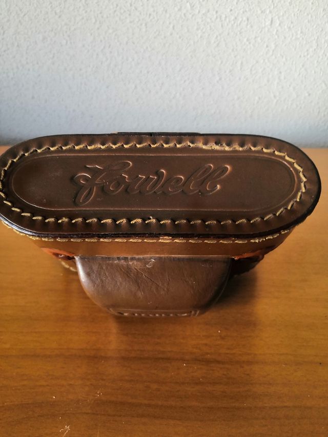 Antigua cámara fotográfica Fowell Vicking (1960s)