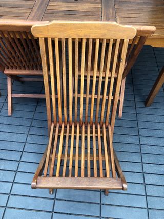 Conjunto mesa y sillas jardin de teka