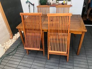 Conjunto mesa y sillas jardin de teka