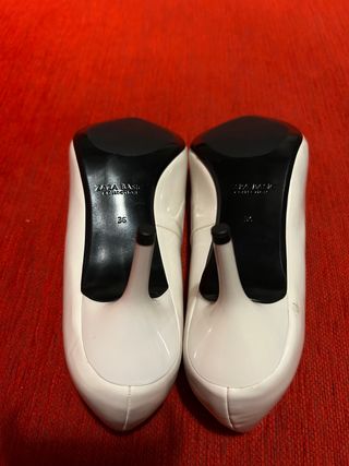 Zara Zapatos de Tacón