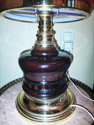 ANTIGUA LAMPARA DE LATON Y OPALINA