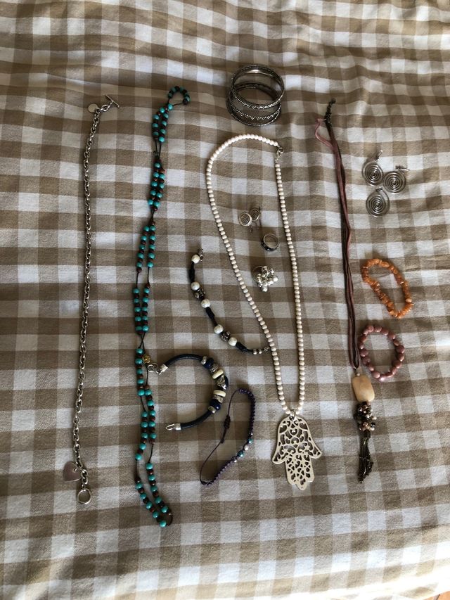 Lote de bisutería (5€)