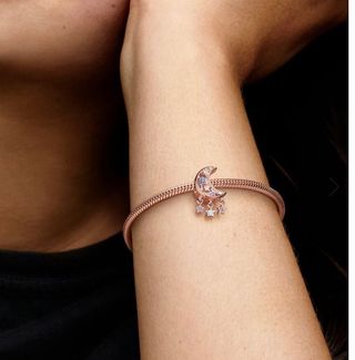 Charm PANDORA NUEVO Luna Oro Rosa