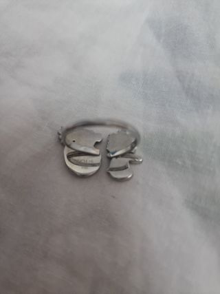 Precioso conjunto de anillo y pendientes Tous.