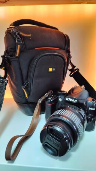 Kit Nikon D3000 + Objetivo 18-55mm f/3.5-5.6 G II