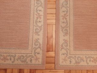 Par de alfombras pie de cama