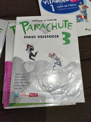 parachute 3 Santillana