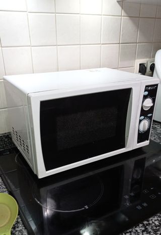 Microondas Nevir