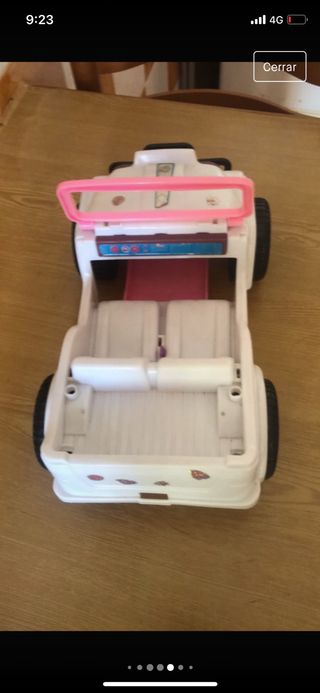 Coche de Barbie