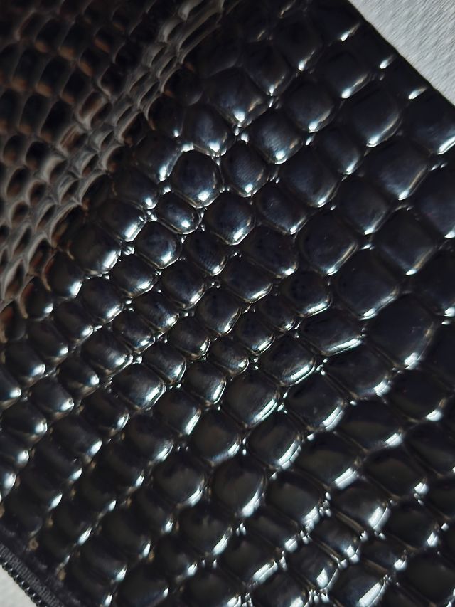 nuevo monedero negro