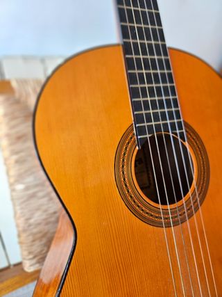 Guitarra Admira modelo Juanita
