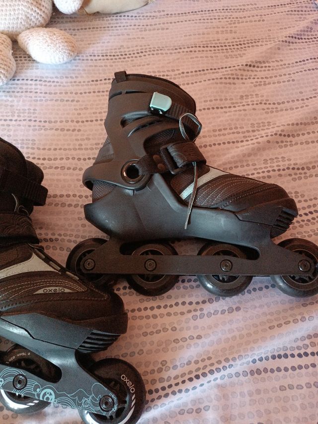 Patines en linea y rodilleras