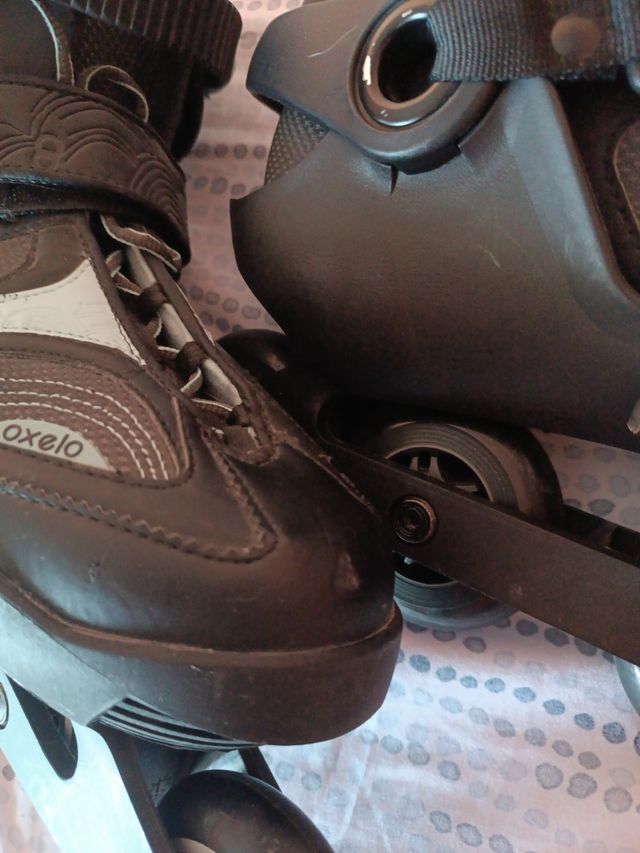 Patines en linea y rodilleras