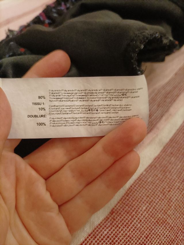 Top senza maniche motivo floreale taglia S