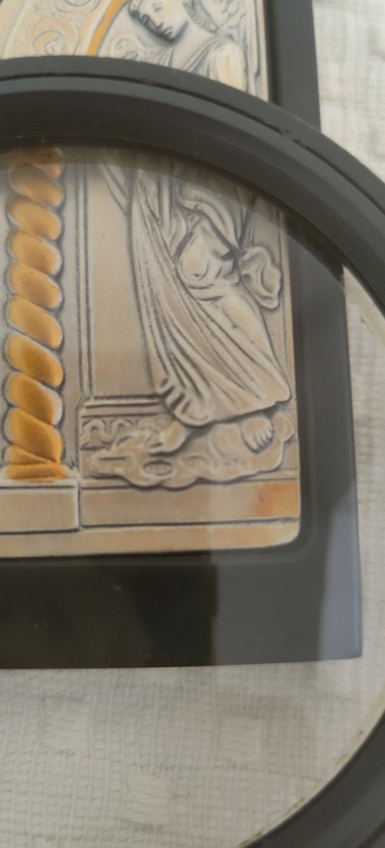 Retablo religioso de viaje.