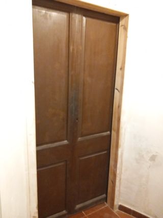 Puertas antiguas en la secuita, Tarragona