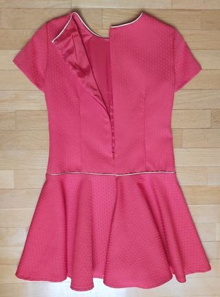NUEVO! Vestido rojo Talla 12-14