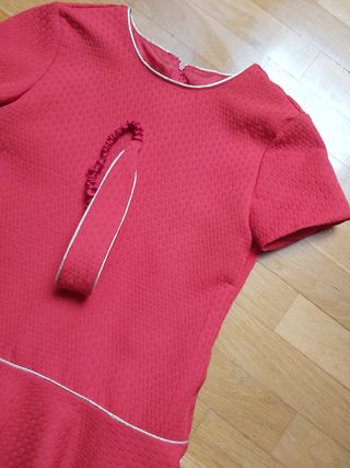 NUEVO! Vestido rojo Talla 12-14