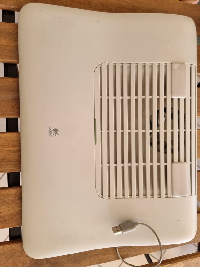 base pad di raffreddamento Logitech N100