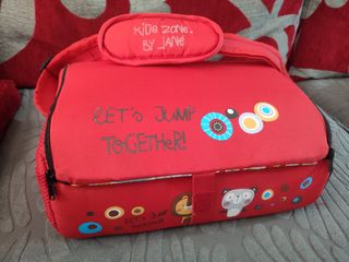 Trona de viaje de Jané