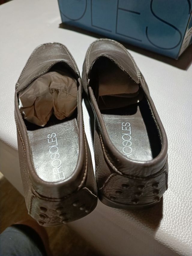 MOCASINES PIEL COLOR MARRON OSCURO