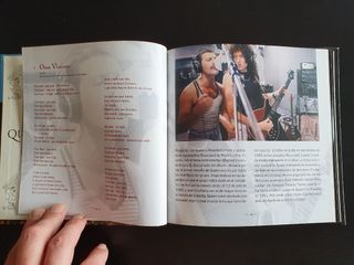 QUEEN - A Kind of Magic.