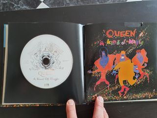 QUEEN - A Kind of Magic.