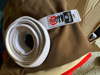 cinturon karate blanco