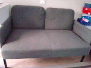 Sofá 2 plazas.