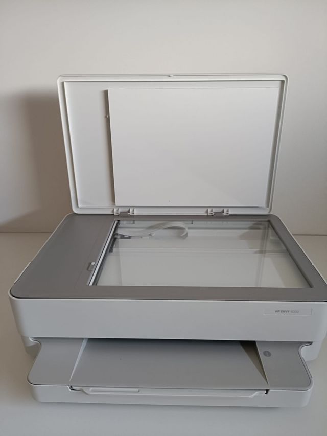Impresora multifunción HP6032 seminueva