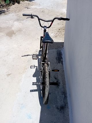se vende monti.