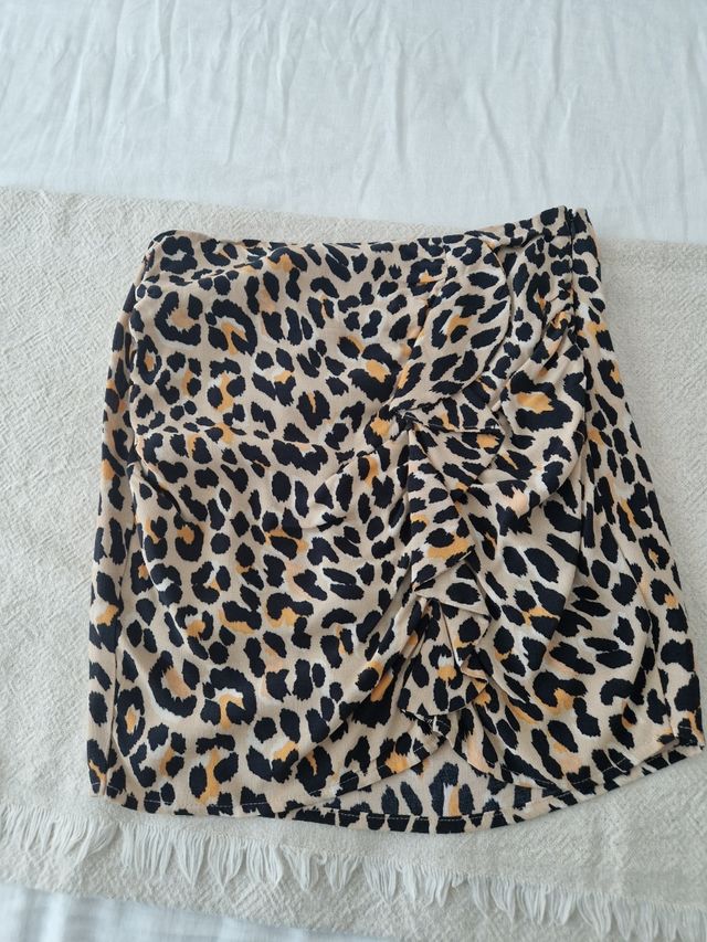 Minifalda Bershka animal print