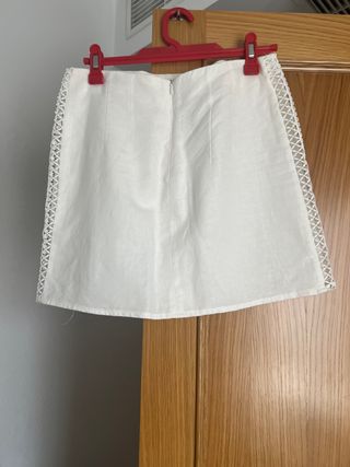 Minifalda blanca lino zara