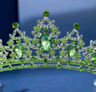 Tiara de novia o invitada