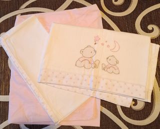 Juego de sábanas cuna 60x120 rosa y blanco