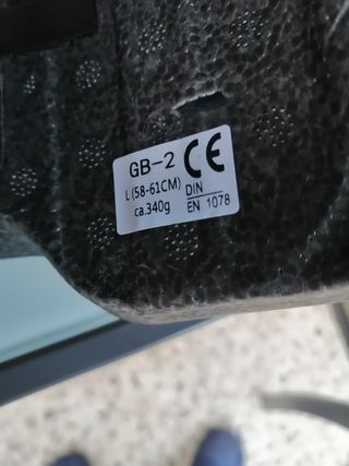 SE VENDE CASCO SKATEFLASH 