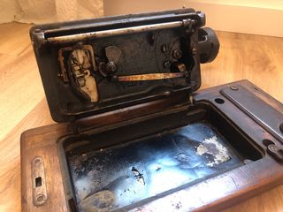 maquina coser antigua
