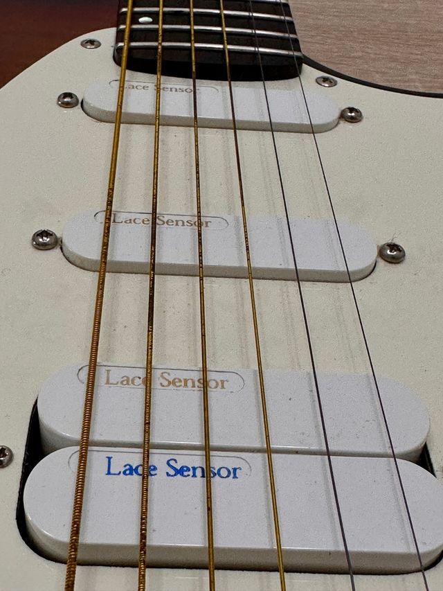 Guitarra electrica Cort G270 (2005)