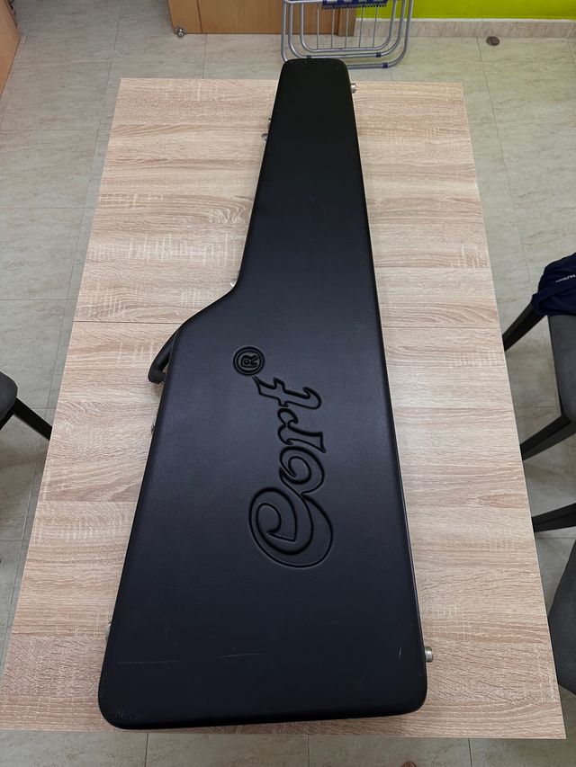 Guitarra electrica Cort G270 (2005)