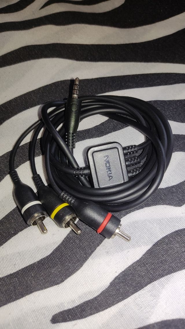 Cable RCA+vídeo macho a Jack audio/vídeo