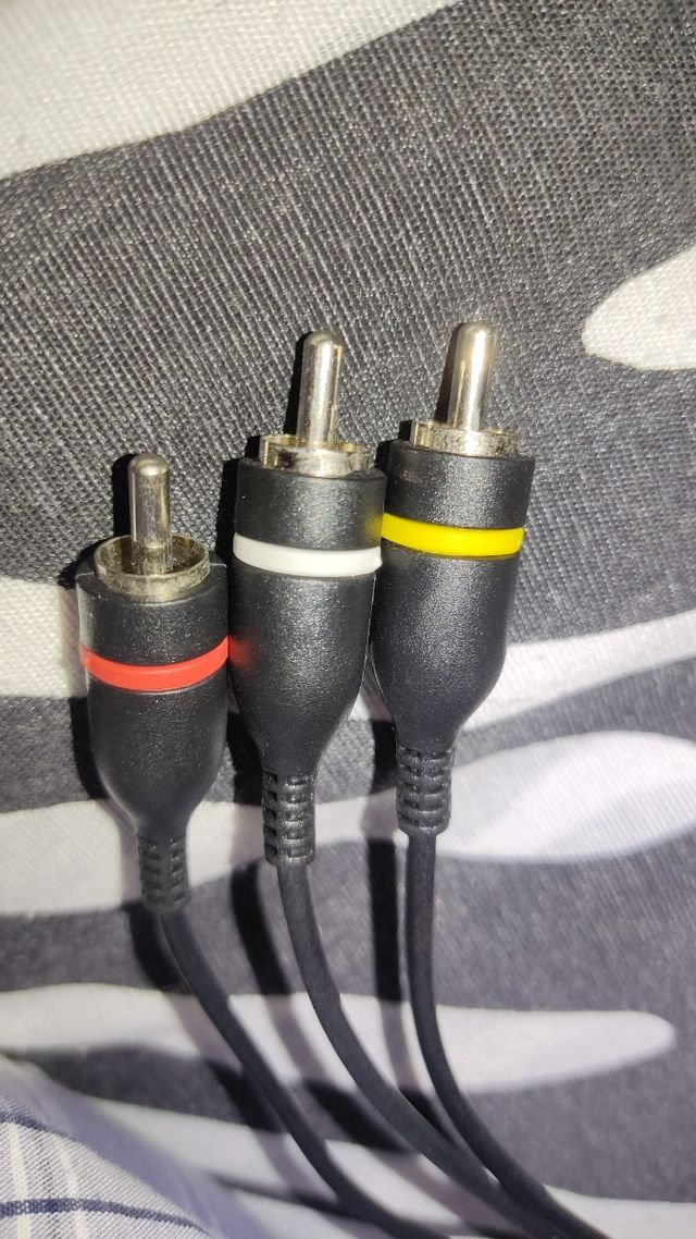 Cable RCA+vídeo macho a Jack audio/vídeo