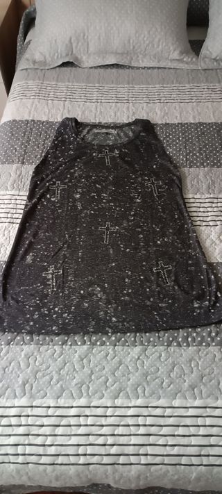 Camiseta Bershka talla M